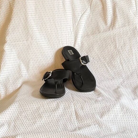 Fitflops Shoes - FitFlop Black Thong Toe-Post Flip Flop Sandals Size 8